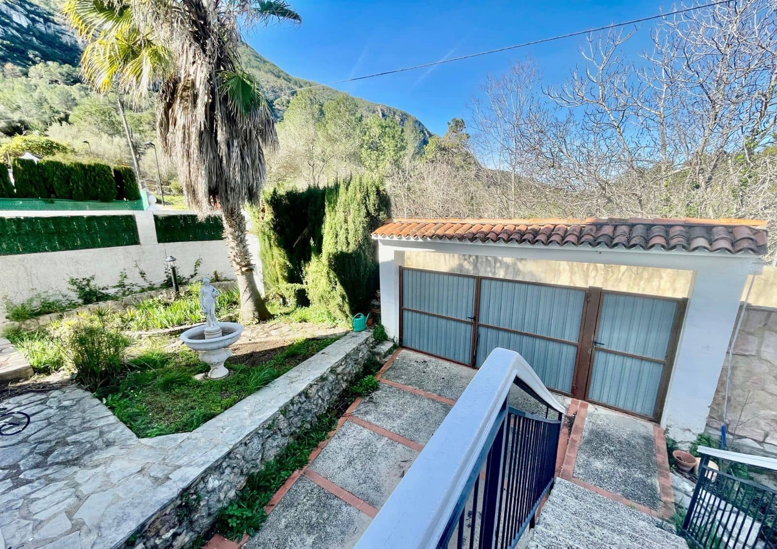4 Zimmer Villa zu verkaufen in Barx mit Pool Garage - 250.000 € (Ref: 9811281)