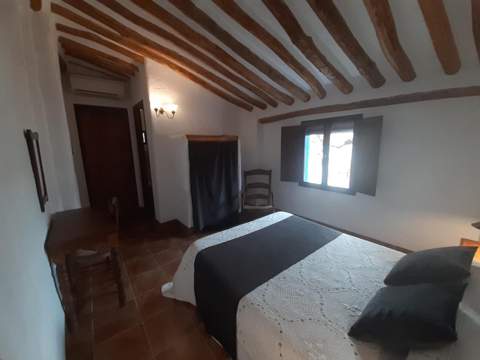 8 makuuhuone Majatalo/aamiaismajoitus myytävänä paikassa Carcabuey mukana uima-altaan - 350 000 € (Ref: 7352345)