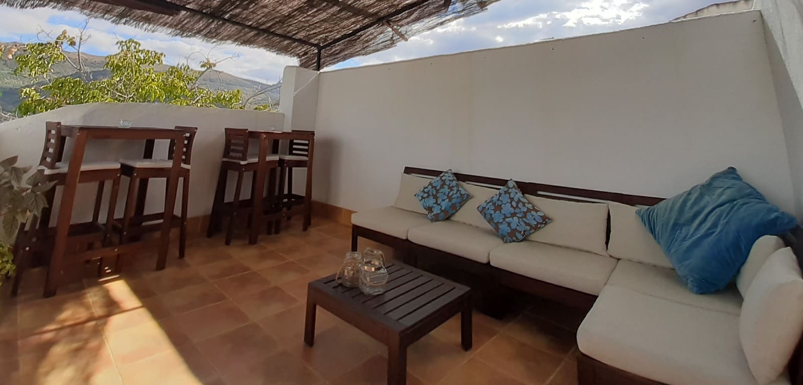 8 makuuhuone Majatalo/aamiaismajoitus myytävänä paikassa Carcabuey mukana uima-altaan - 350 000 € (Ref: 7352345)