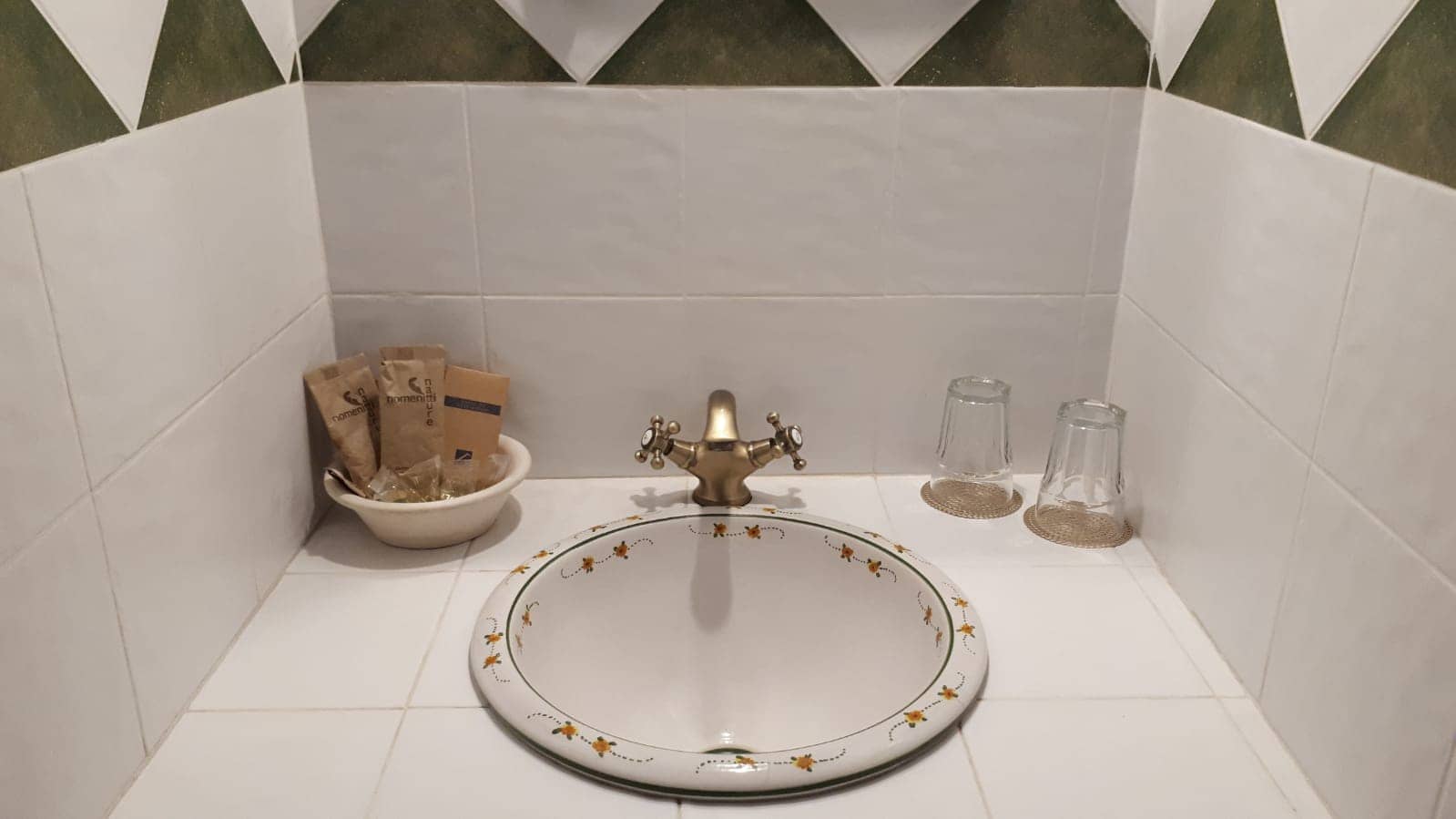 8 makuuhuone Majatalo/aamiaismajoitus myytävänä paikassa Carcabuey mukana uima-altaan - 350 000 € (Ref: 7352345)