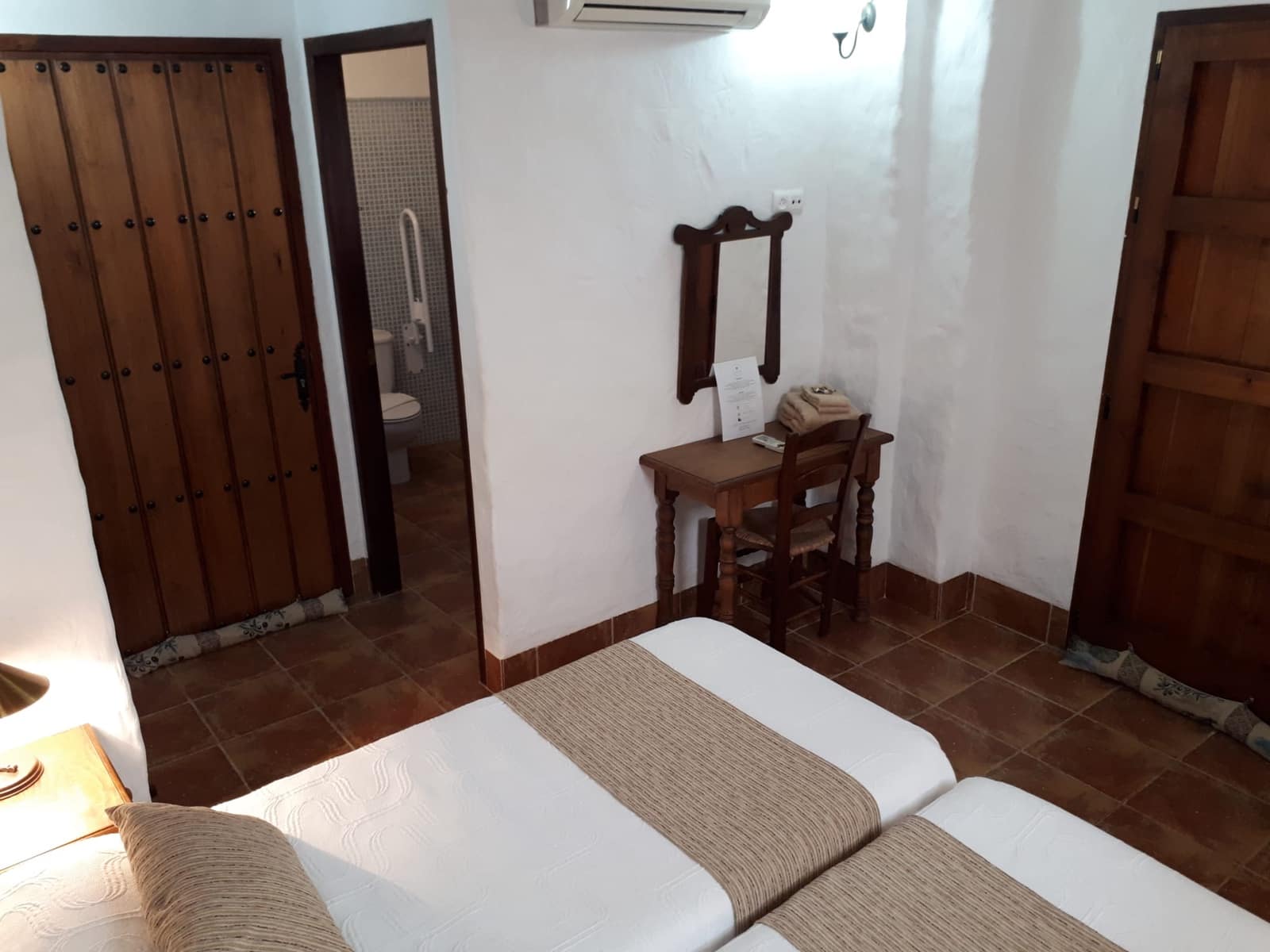 8 makuuhuone Majatalo/aamiaismajoitus myytävänä paikassa Carcabuey mukana uima-altaan - 350 000 € (Ref: 7352345)