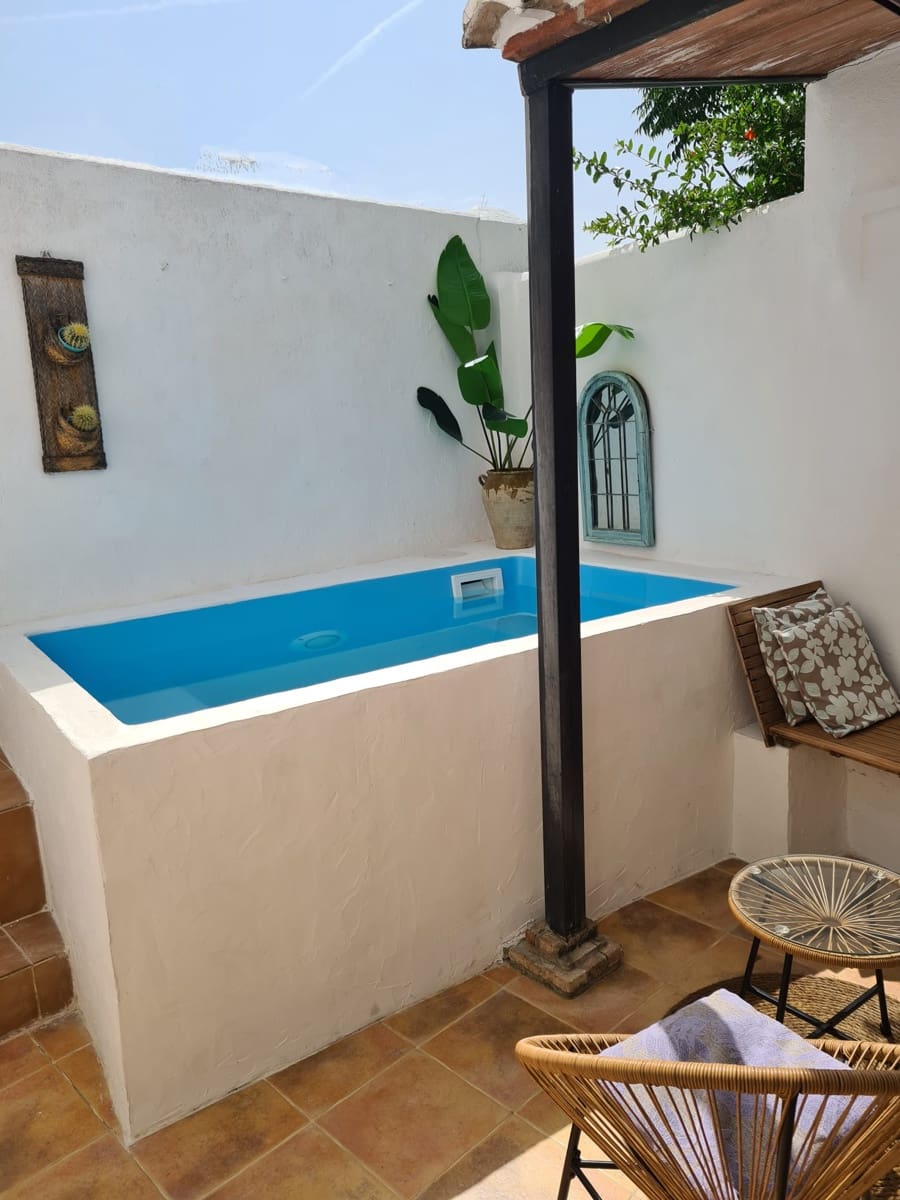 8 makuuhuone Majatalo/aamiaismajoitus myytävänä paikassa Carcabuey mukana uima-altaan - 350 000 € (Ref: 7352345)