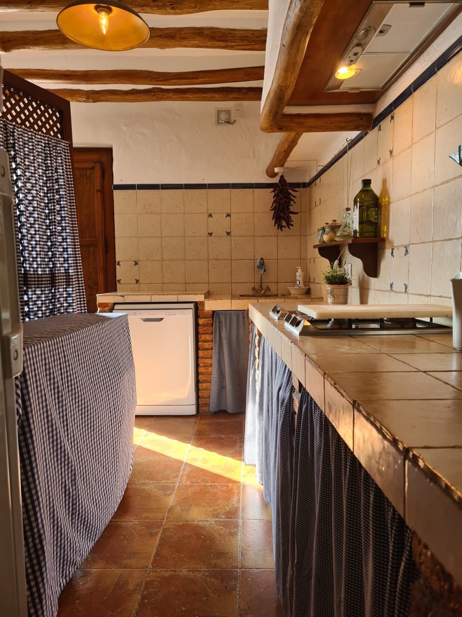 8 makuuhuone Majatalo/aamiaismajoitus myytävänä paikassa Carcabuey mukana uima-altaan - 350 000 € (Ref: 7352345)