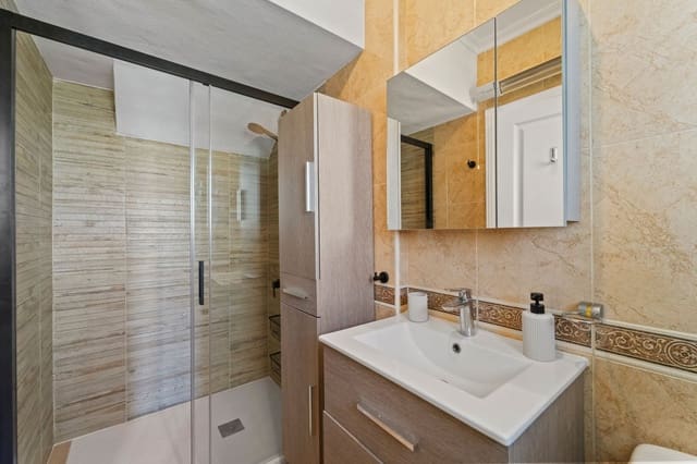 2 slaapkamer Huis te koop in Campoamor, Orihuela met zwembad - € 229.000 (Ref: 10004476)
