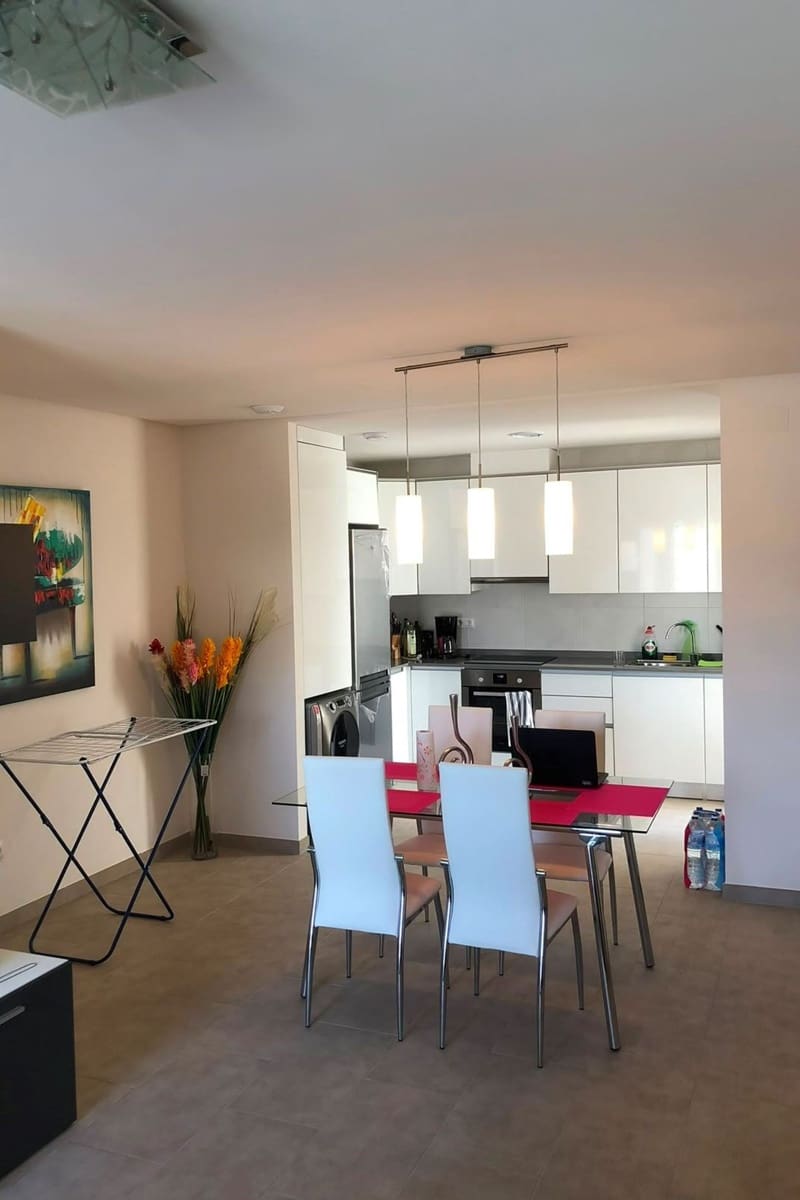 Apartamento de 2 habitaciones en Aguas Nuevas en venta con piscina - 259.000 € (Ref: 10004477)