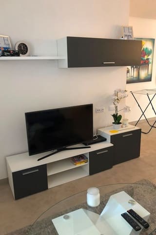 Apartamento de 2 habitaciones en Aguas Nuevas, Torrevieja en venta con piscina - 259.000 € (Ref: 10004477)