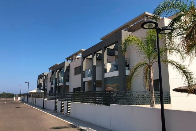 Apartamento de 2 habitaciones en Aguas Nuevas, Torrevieja en venta con piscina - 259.000 € (Ref: 10004477)