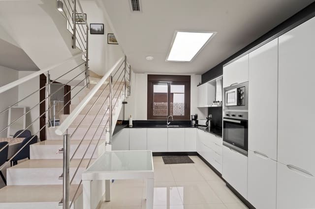 2 sovrum Hus till salu i Villamartin, Orihuela med pool - 370 000 € (Ref: 10012469)