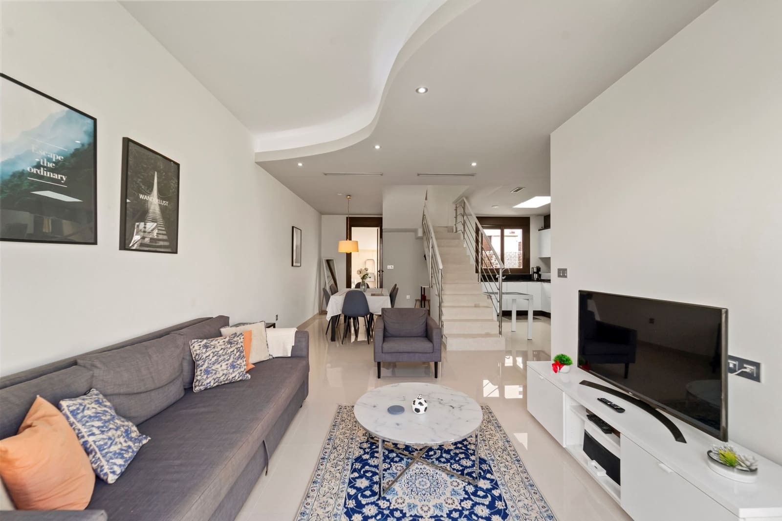 2 sypialnia Dom na sprzedaż w Villamartin z basenem - 370 000 € (Ref: 10012469)