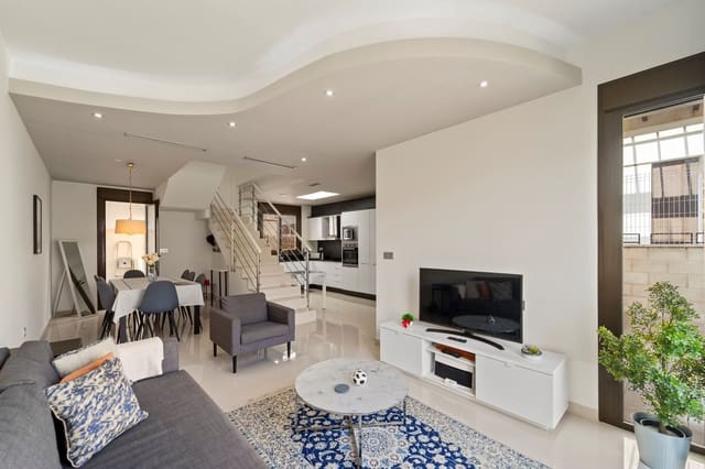 2 sovrum Hus till salu i Villamartin, Orihuela med pool - 370 000 € (Ref: 10012469)