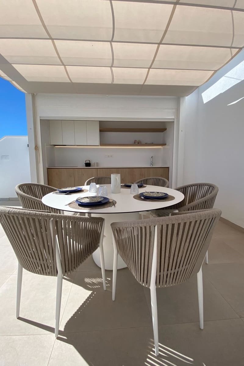 2 bedroom Apartment for sale in Pilar de la Horadada with pool - € 314,900 (Ref: 10043601)