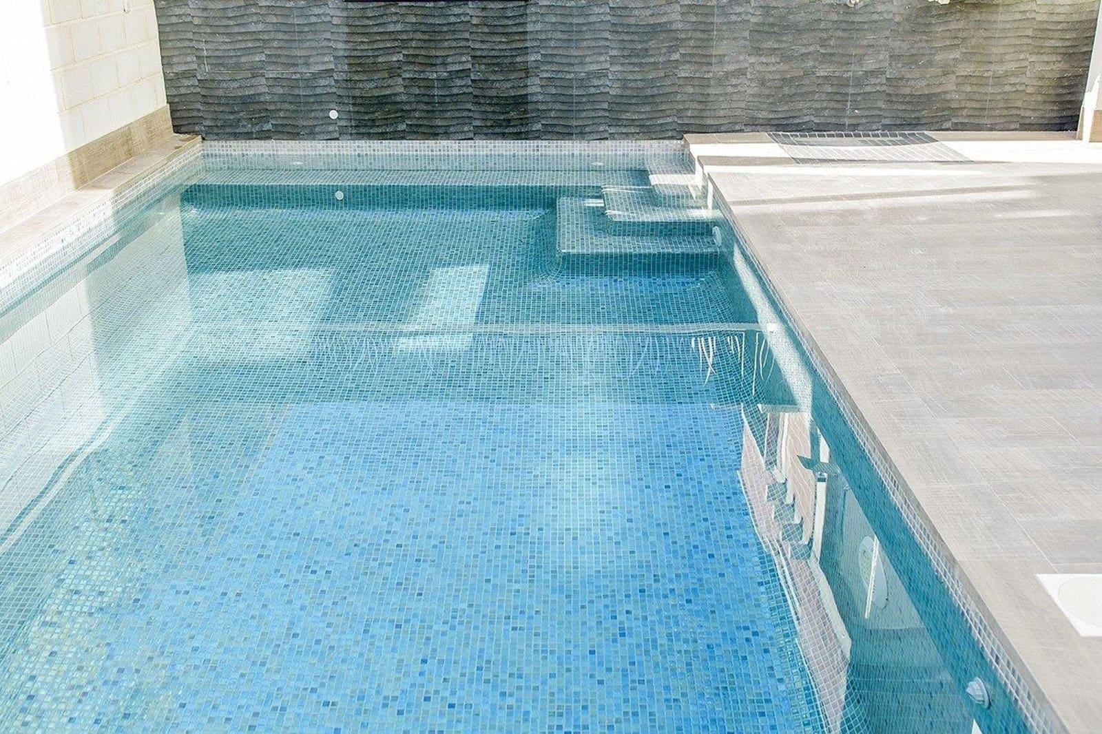 5 Zimmer Villa zu verkaufen in Los Montesinos mit Pool - 780.000 € (Ref: 10048208)