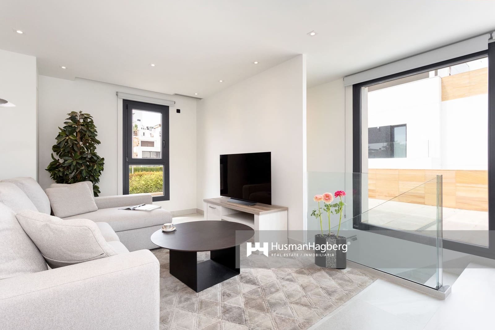 Chalet de 5 habitaciones en Villamartin en venta con piscina - 1.295.000 € (Ref: 10060531)