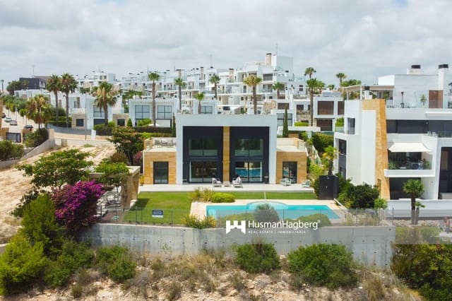 Chalet de 5 habitaciones en Villamartin, Orihuela en venta con piscina - 1.295.000 € (Ref: 10060531)