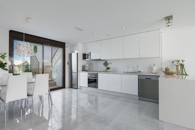 2 quarto Apartamento para venda em Torre de la Horadada, Pilar de la Horadada com piscina - 349 000 € (Ref: 10062757)