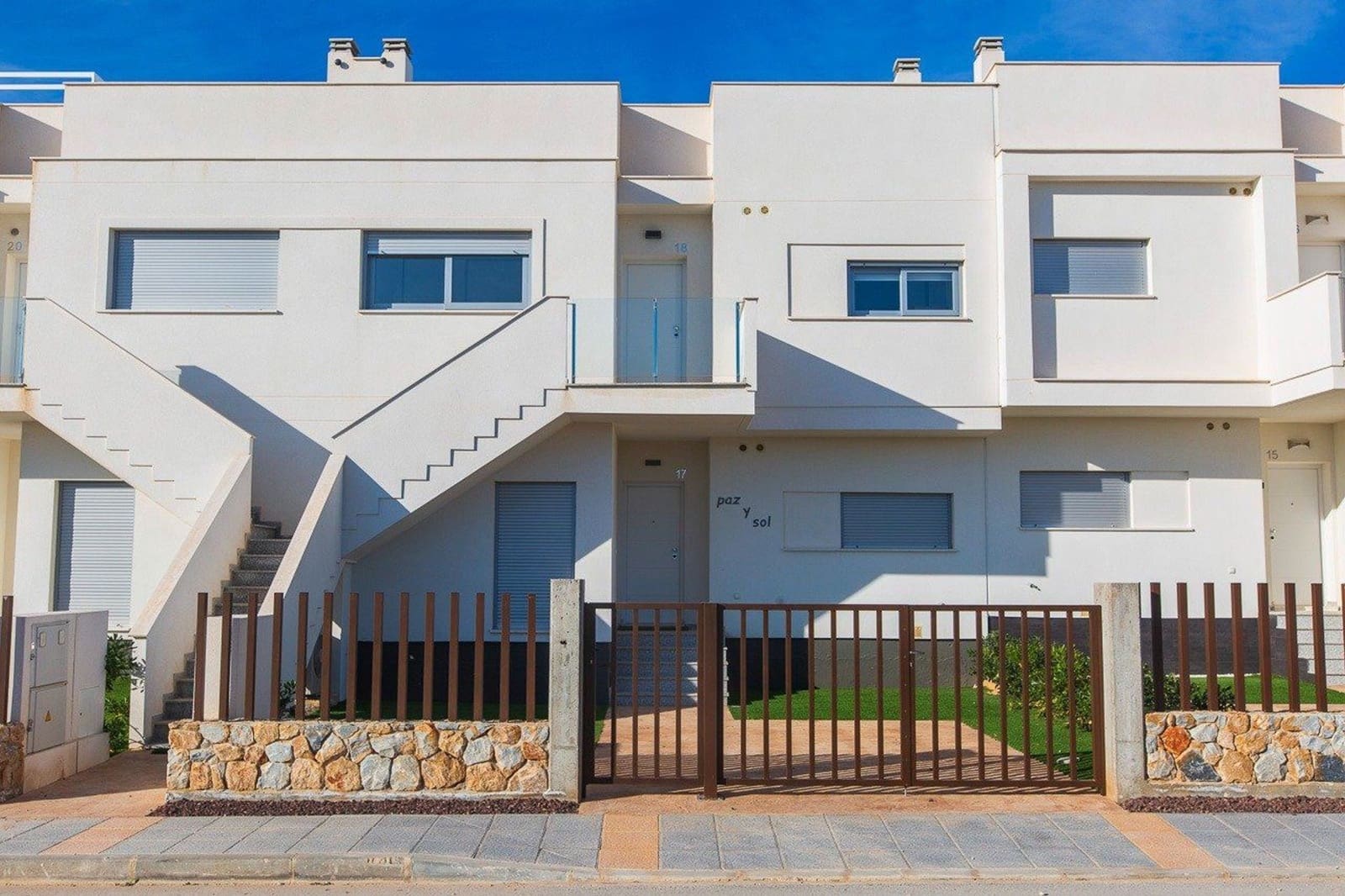 2 Zimmer Apartment zu verkaufen in Jacarilla mit Pool - 299.900 € (Ref: 10065095)