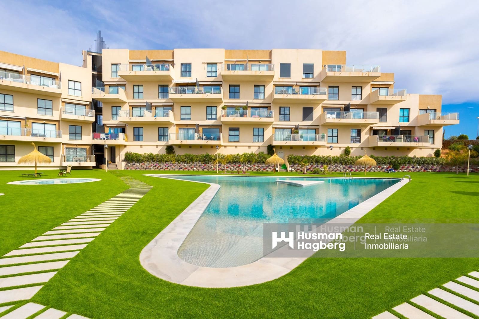 2 sypialnia Apartament na sprzedaż w La Zenia z basenem - 285 000 € (Ref: 10070246)