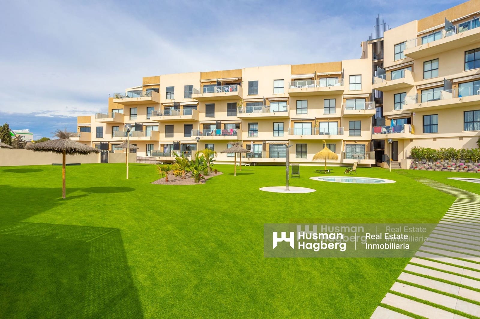 2 sypialnia Apartament na sprzedaż w La Zenia z basenem - 285 000 € (Ref: 10070246)