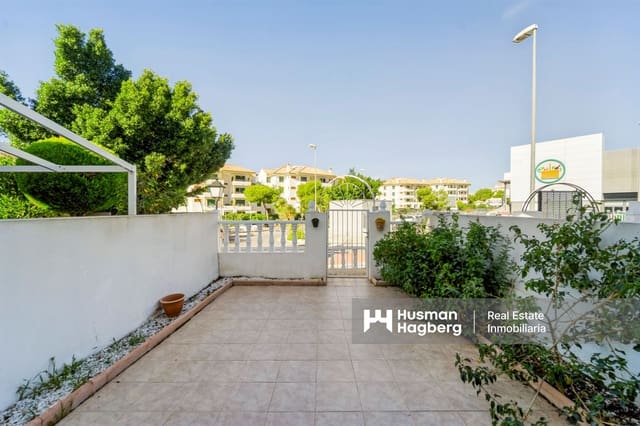 3 soverom Hus til salgs i Villamartin, Orihuela - € 130 000 (Ref: 10101099)