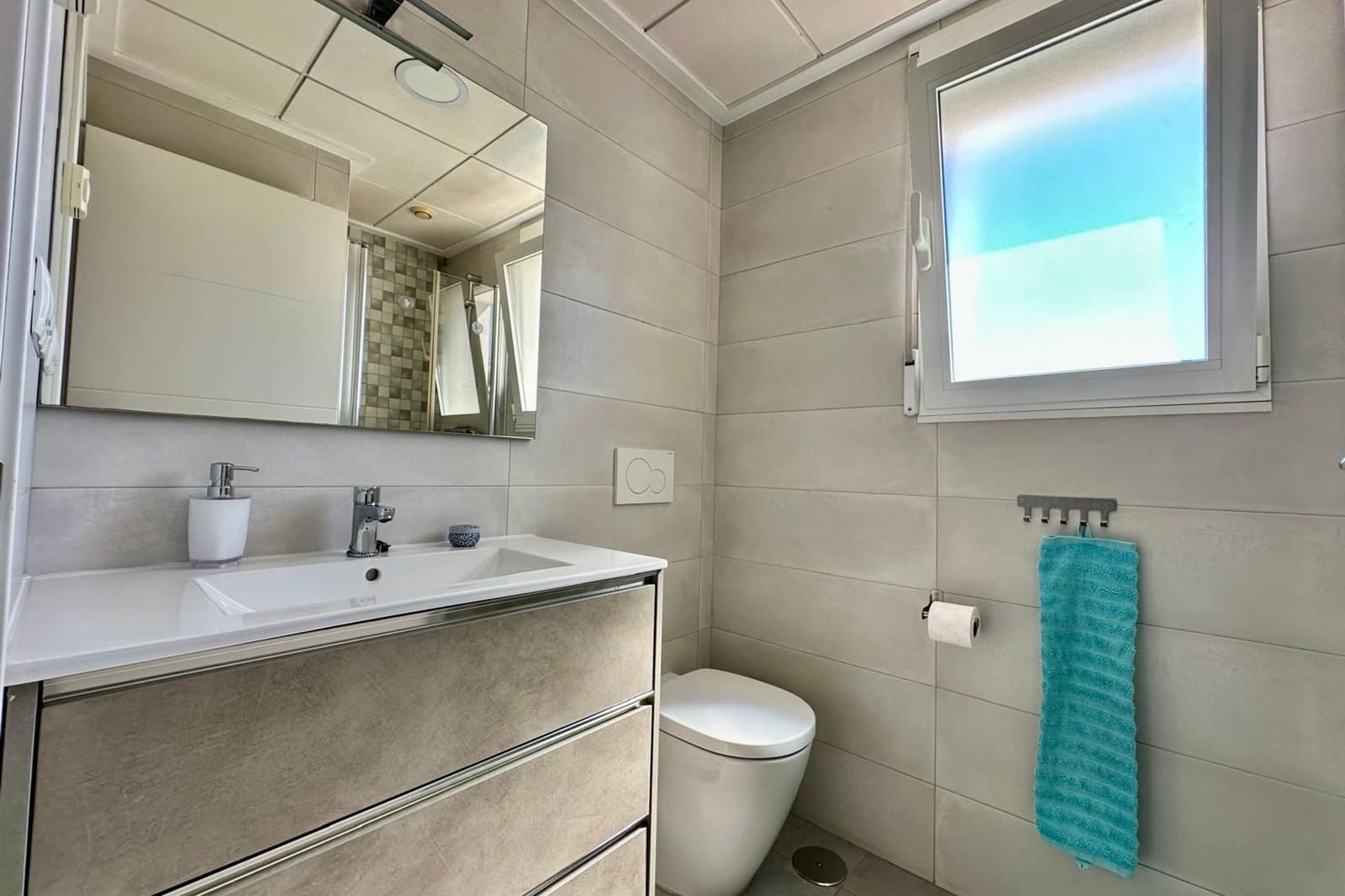 Apartamento de 2 habitaciones en Punta Prima en venta con piscina - 299.900 € (Ref: 10106454)