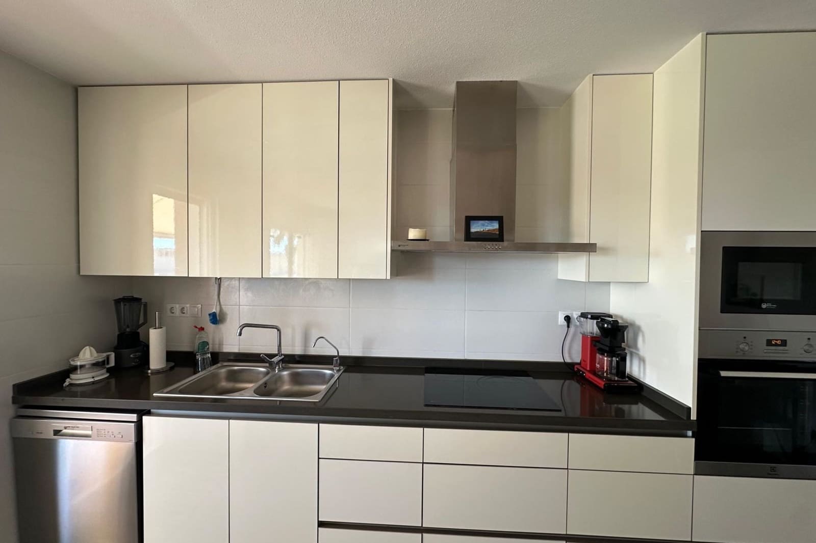 Apartamento de 2 habitaciones en Punta Prima en venta con piscina - 299.900 € (Ref: 10106454)
