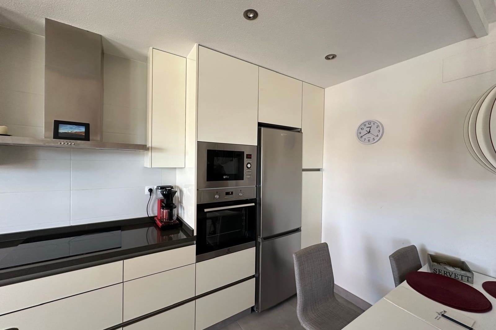 Apartamento de 2 habitaciones en Punta Prima en venta con piscina - 299.900 € (Ref: 10106454)