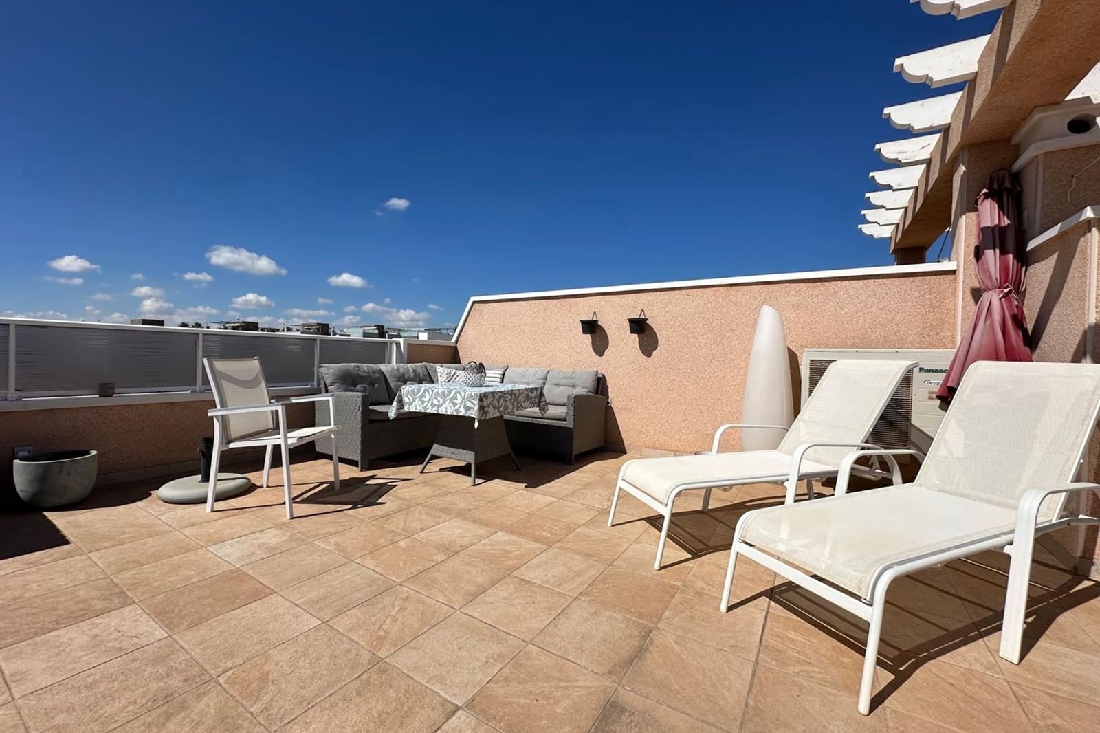 Apartamento de 2 habitaciones en Punta Prima en venta con piscina - 299.900 € (Ref: 10106454)