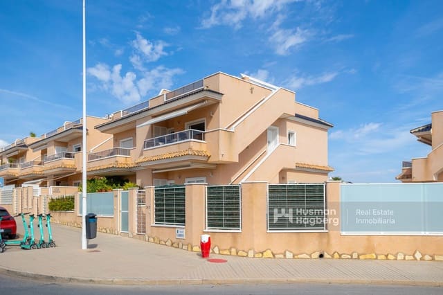 2 chambre Appartement à vendre à Punta Prima, Torrevieja avec piscine garage - 299 900 € (Ref: 10106454)