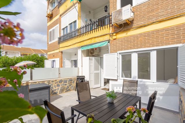 Apartamento de 2 habitaciones en La Zenia, Orihuela en venta con garaje - 178.800 € (Ref: 10116009)