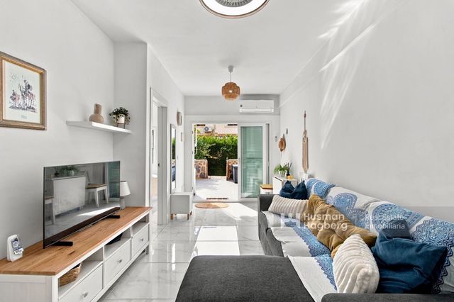 Apartamento de 2 habitaciones en La Zenia, Orihuela en venta con garaje - 178.800 € (Ref: 10116009)