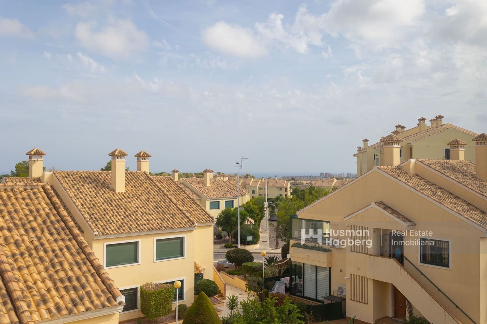 3 quarto Casa em Banda para venda em Campoamor com piscina - 299 000 € (Ref: 10130962)