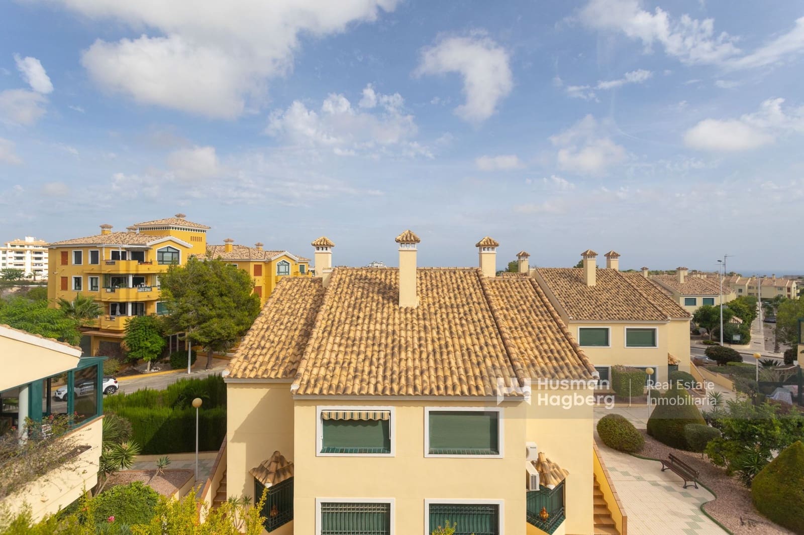3 quarto Casa em Banda para venda em Campoamor com piscina - 299 000 € (Ref: 10130962)