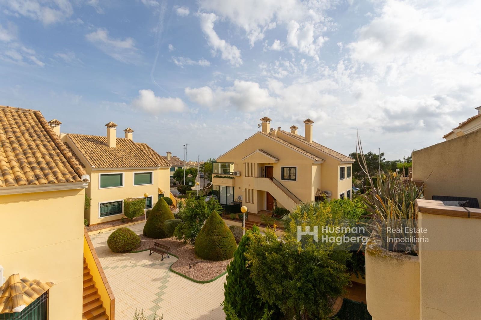 3 quarto Casa em Banda para venda em Campoamor com piscina - 299 000 € (Ref: 10130962)