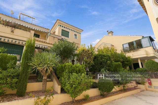3 quarto Casa em Banda para venda em Campoamor, Orihuela com piscina - 299 000 € (Ref: 10130962)