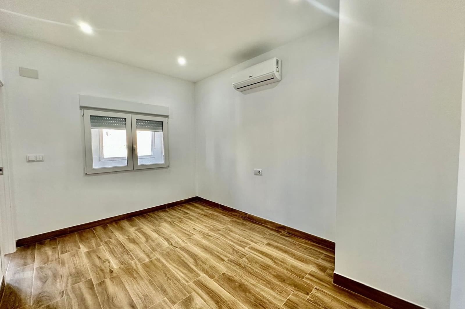 2 chambre Appartement à vendre à Torrevieja avec piscine - 149 900 € (Ref: 10135220)