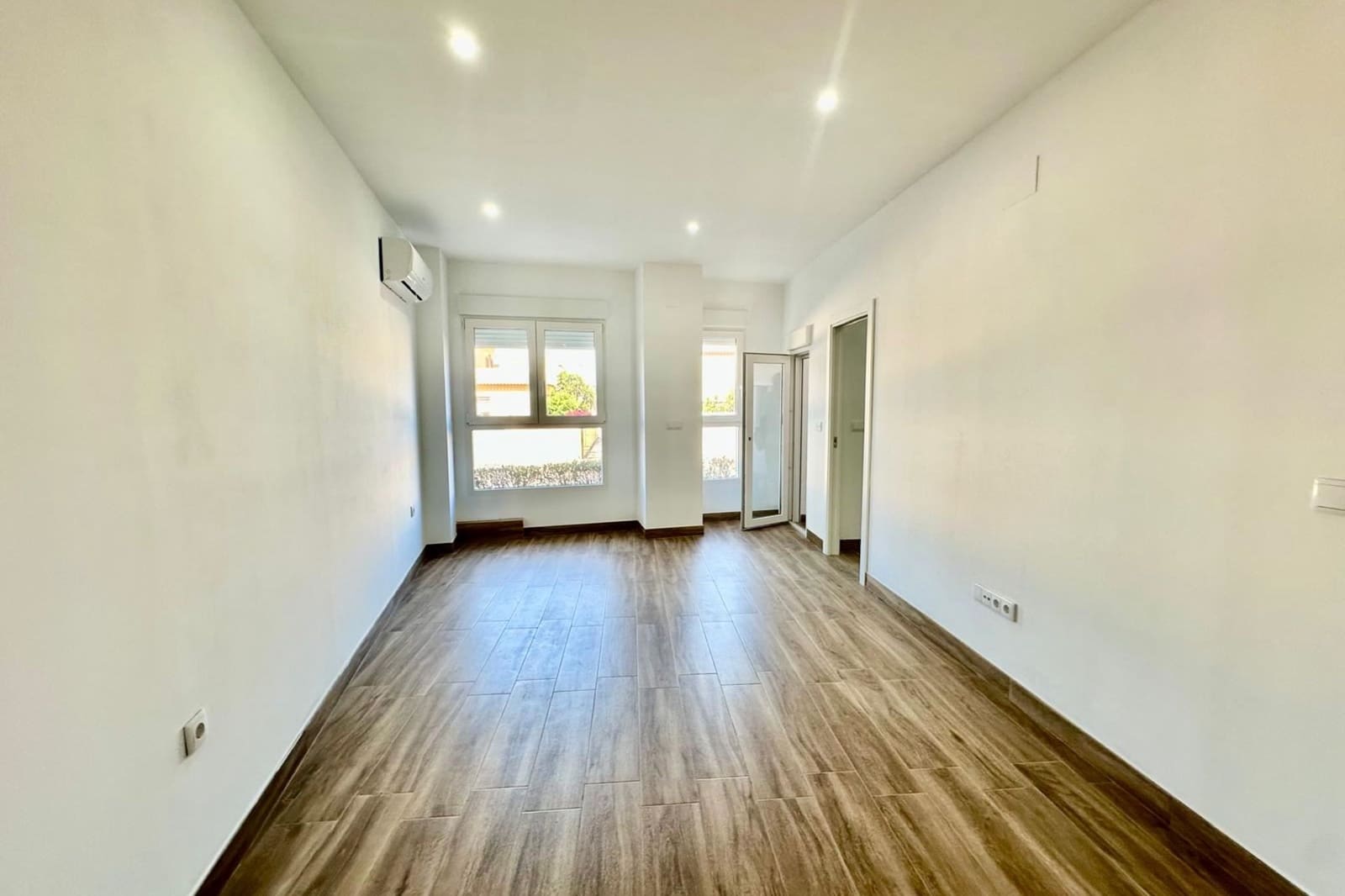 2 chambre Appartement à vendre à Torrevieja avec piscine - 149 900 € (Ref: 10135220)