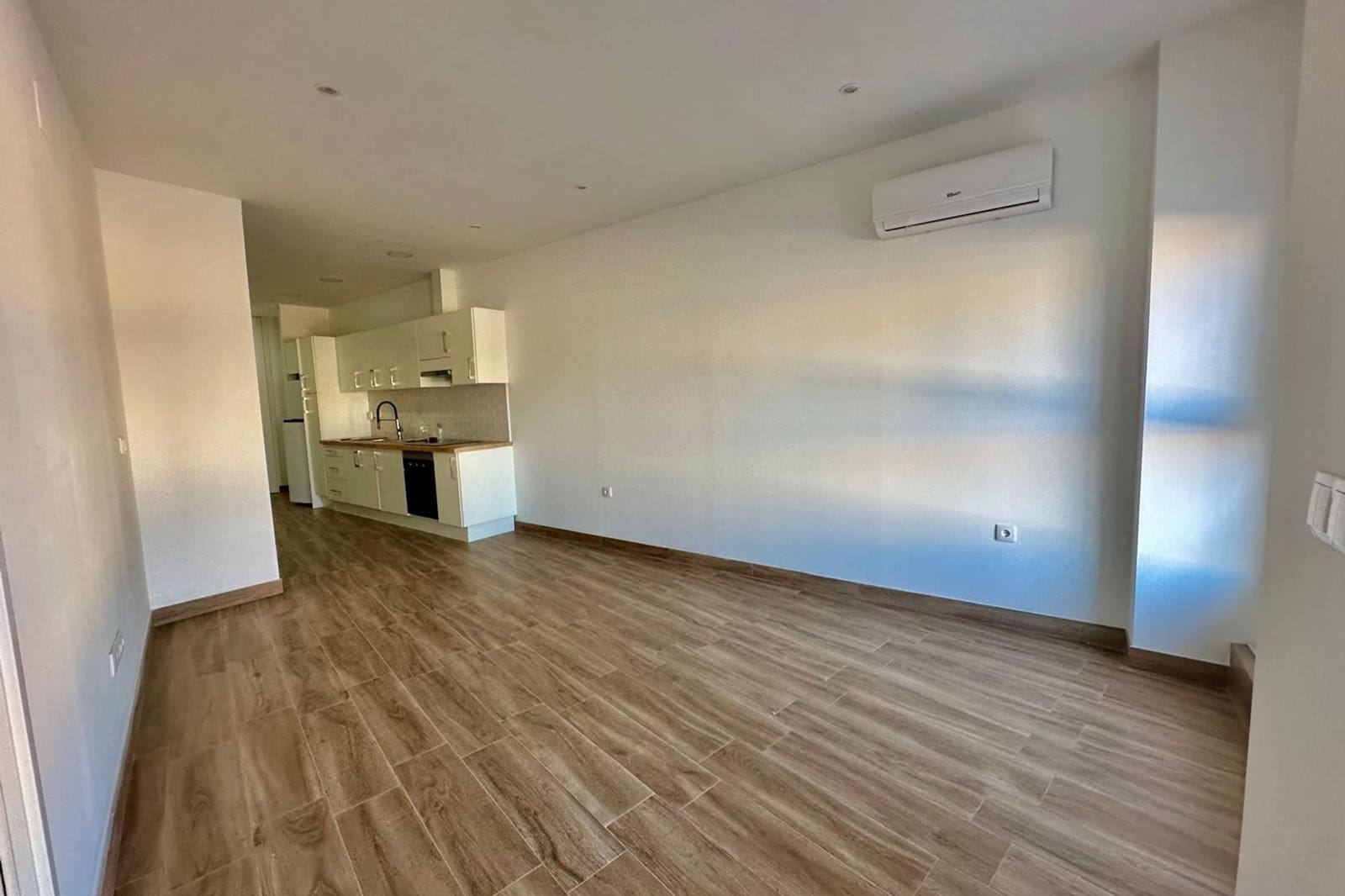 2 chambre Appartement à vendre à Torrevieja avec piscine - 149 900 € (Ref: 10135220)