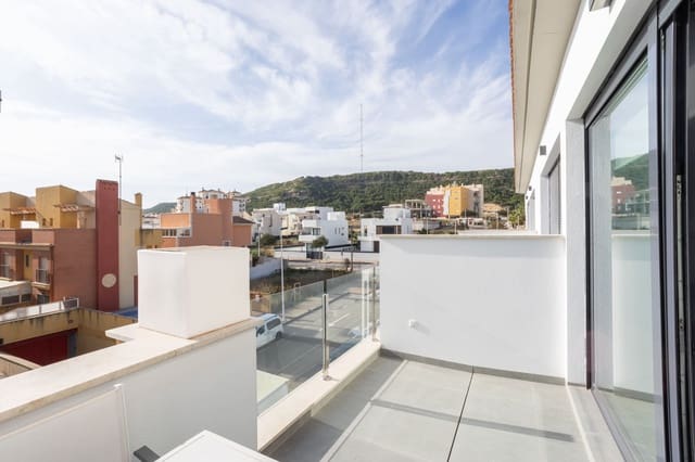 3 chambre Maison de Ville à vendre à El Moncayo, Guardamar del Segura avec piscine - 289 000 € (Ref: 7782000)