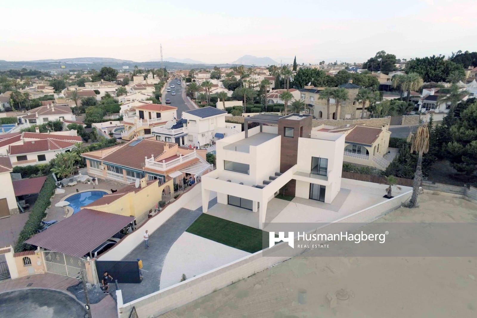 3 camera da letto Villa in vendita in Dona Pepa con piscina - 298.000 € (Rif: 8010154)