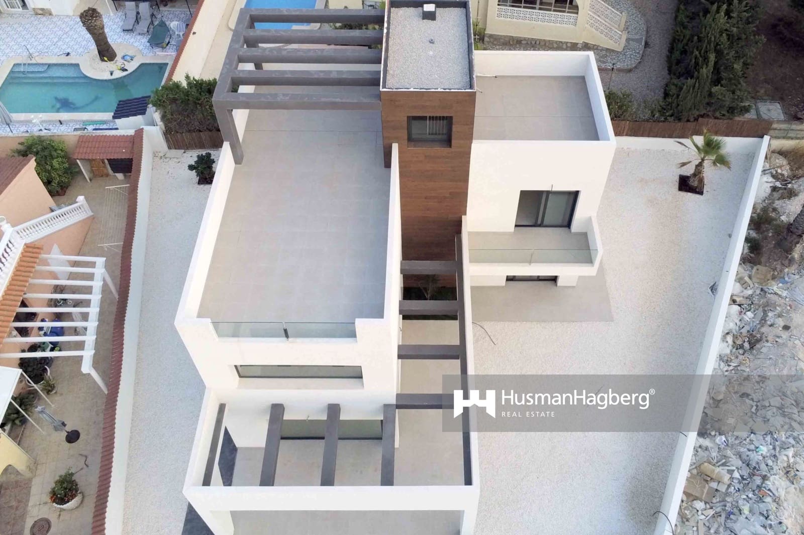 3 camera da letto Villa in vendita in Dona Pepa con piscina - 298.000 € (Rif: 8010154)