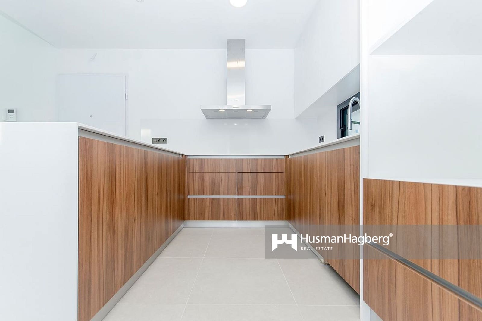 3 camera da letto Villa in vendita in Dona Pepa con piscina - 298.000 € (Rif: 8010154)