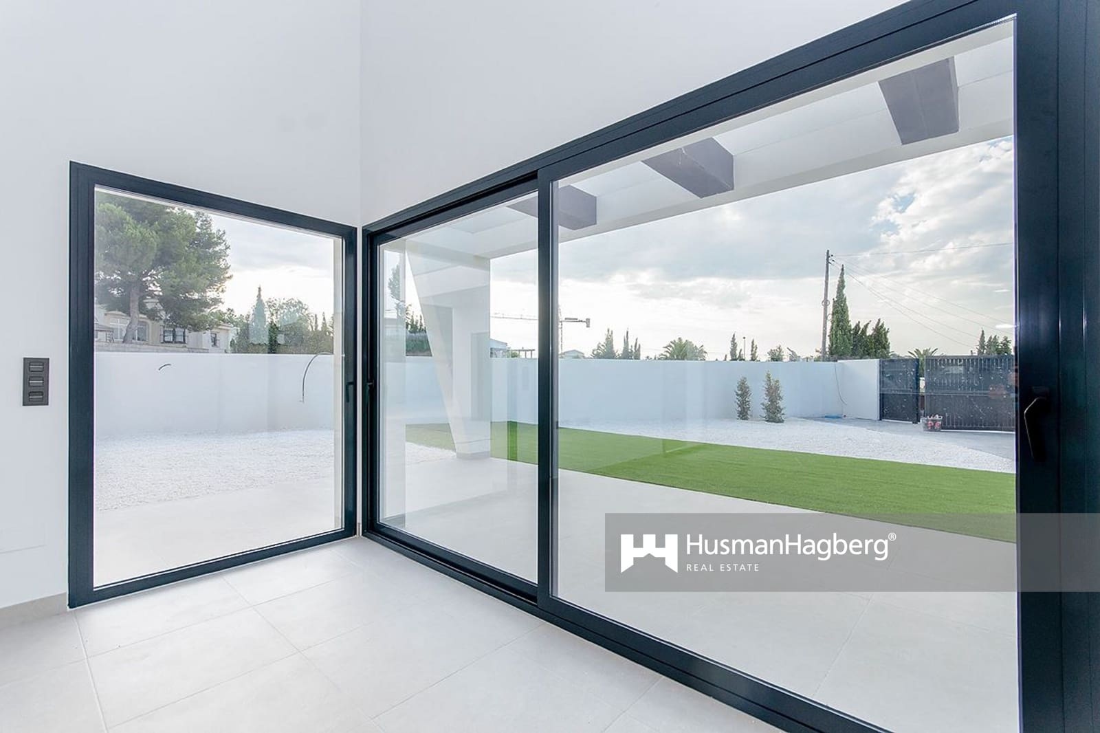 3 camera da letto Villa in vendita in Dona Pepa con piscina - 298.000 € (Rif: 8010154)