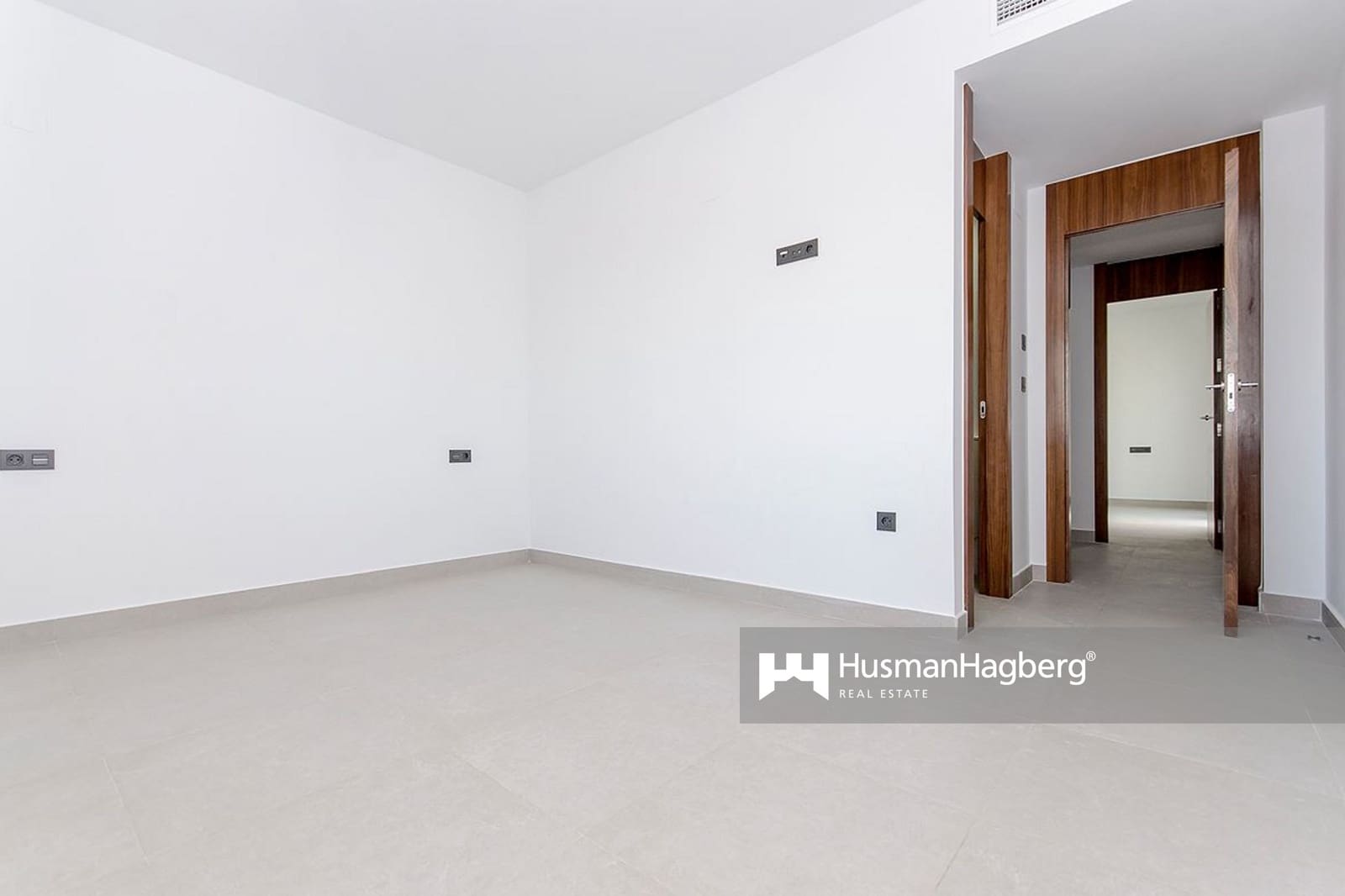 3 camera da letto Villa in vendita in Dona Pepa con piscina - 298.000 € (Rif: 8010154)