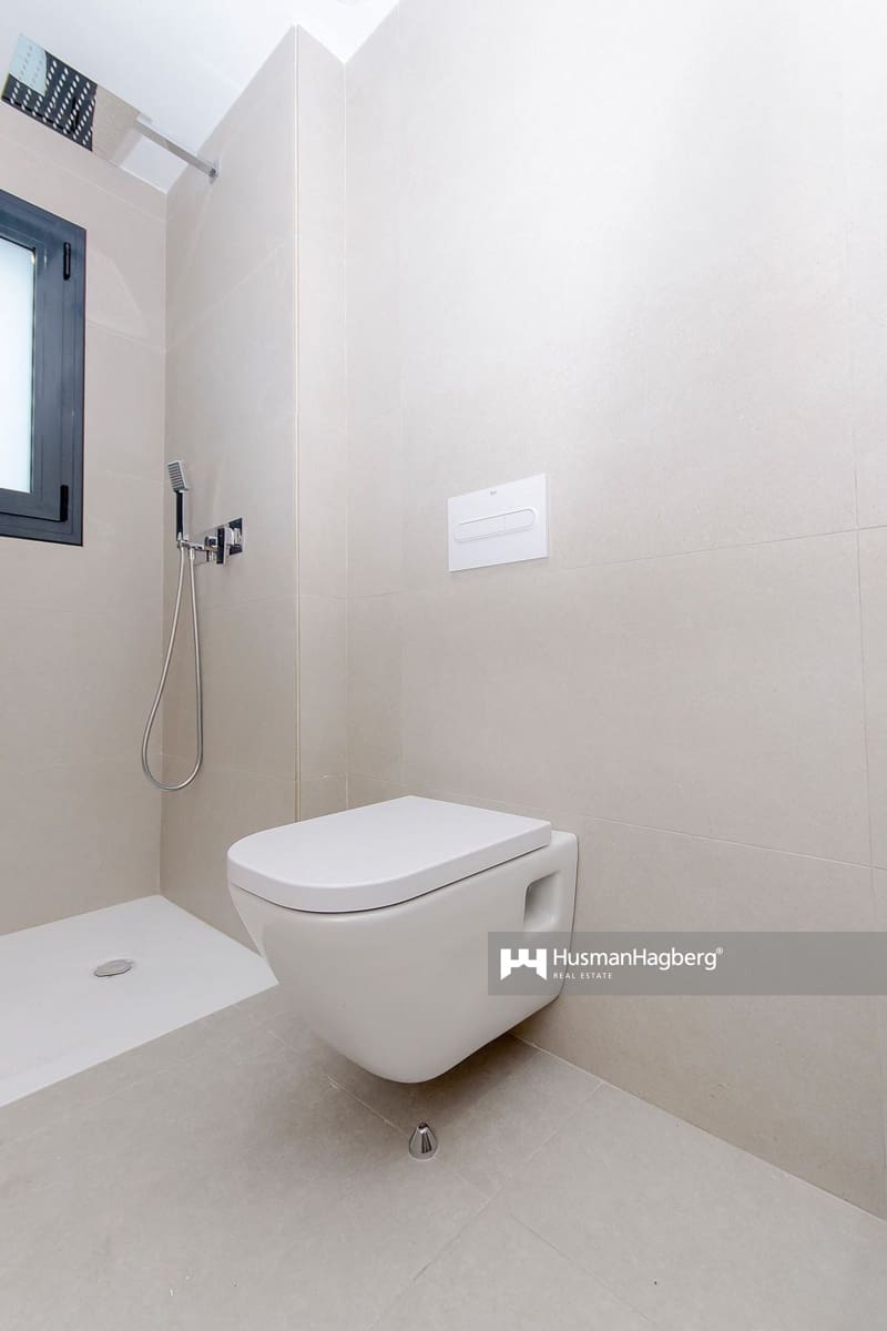 3 camera da letto Villa in vendita in Dona Pepa con piscina - 298.000 € (Rif: 8010154)