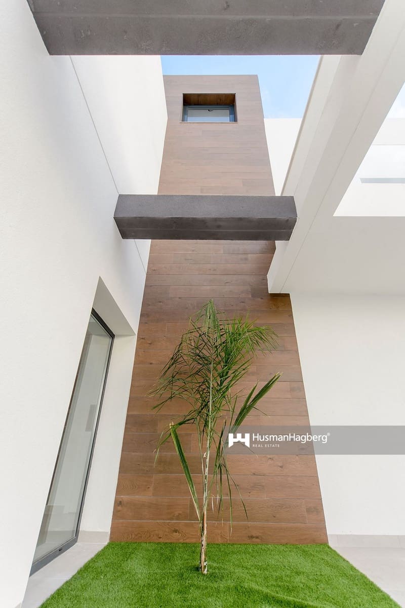 3 camera da letto Villa in vendita in Dona Pepa con piscina - 298.000 € (Rif: 8010154)