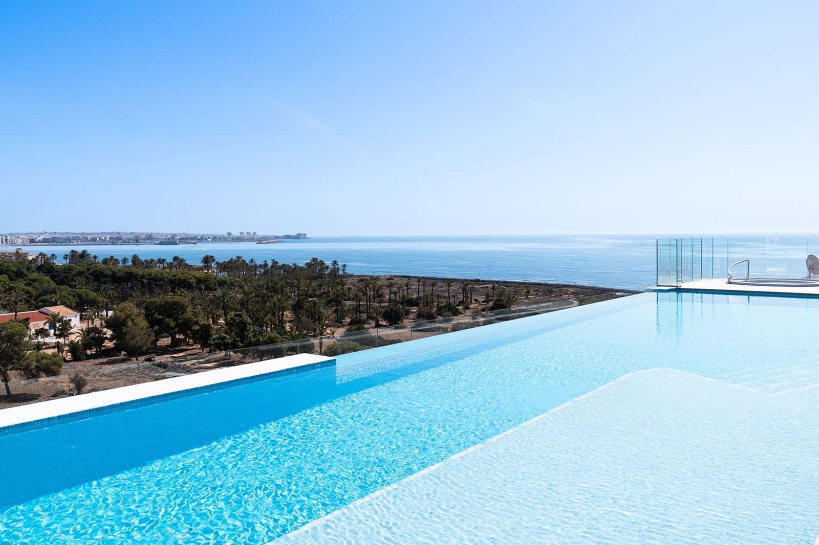 3 bedroom Apartment for sale in Punta Prima with pool - € 412,000 (Ref: 8405754)