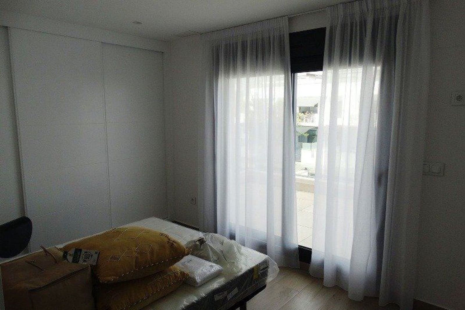 3 camera da letto Villa in vendita in Pilar de la Horadada con piscina - 379.900 € (Rif: 8855372)