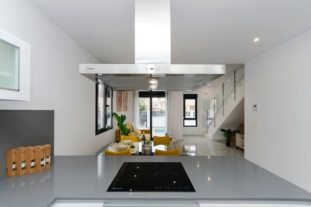 3 sovrum Villa till salu i La Torreta, Torrevieja med pool - 424 000 € (Ref: 8893509)