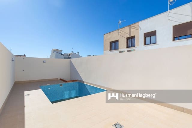 3 makuuhuone Omakotitalo myytävänä paikassa Pilar de la Horadada ciudad, Pilar de la Horadada mukana uima-altaan - 265 000 € (Ref: 8897946)