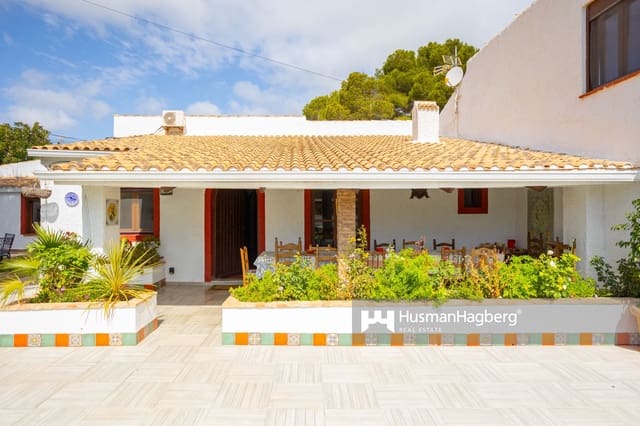 7 sypialnia Willa na sprzedaż w Lomas de Cabo Roig - Los Dolses, Orihuela z basenem - 690 000 € (Ref: 8928000)